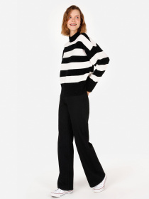 Худи и свитшоты Colin’s модель CL1071149_Q1.V1_BLK Худи и свитшоты Colin’s модель CL1071149_Q1.V1_BLK Фото