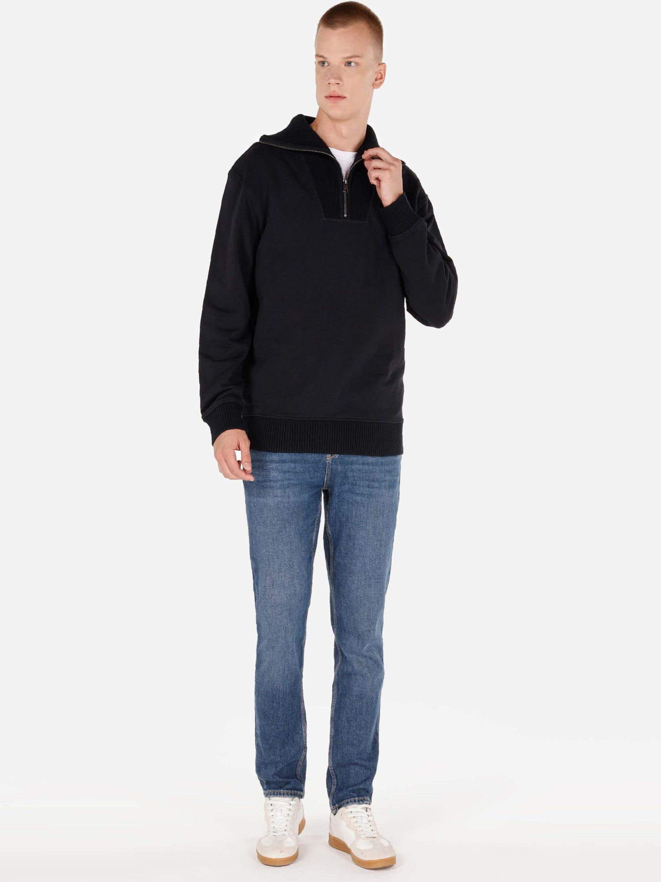 Кофты и свитера Colin’s модель CL1071231_Q1.V1_BLK Фото