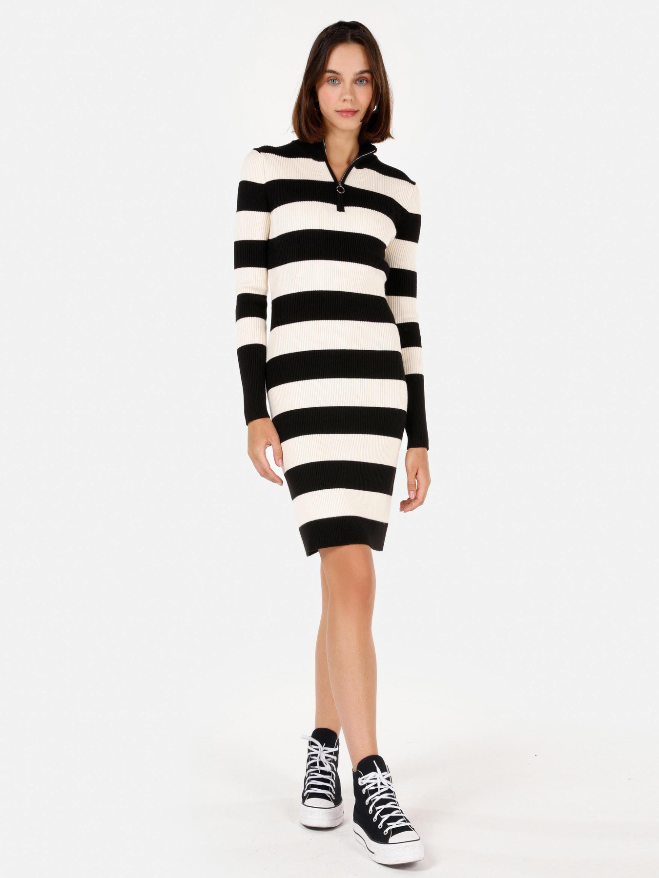 Сукні Colin’s модель CL1071656_Q1.V1_BLK Фото