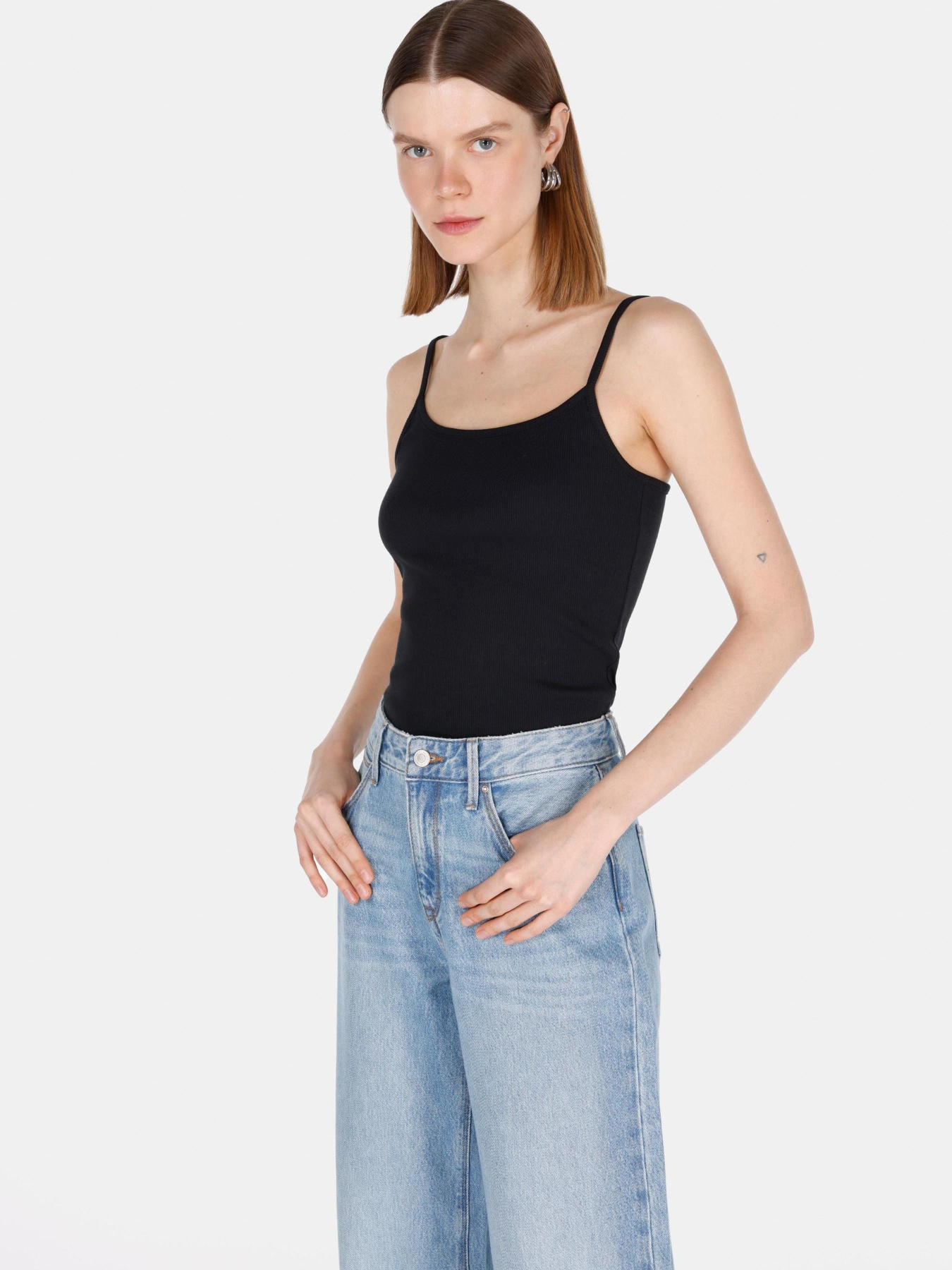 Футболки и поло Colin’s модель CL1073836_Q1.V1_BLK Фото