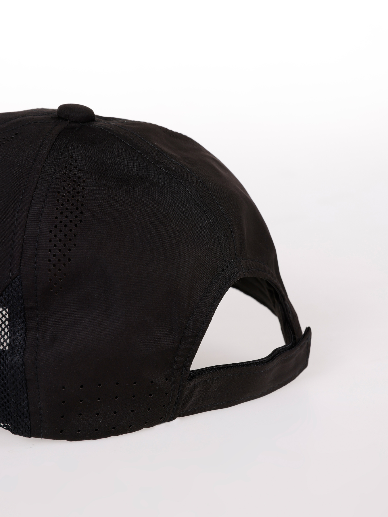 Шапки и кепки Colin’s модель CL1073641_Q1.V1_BLK Фото