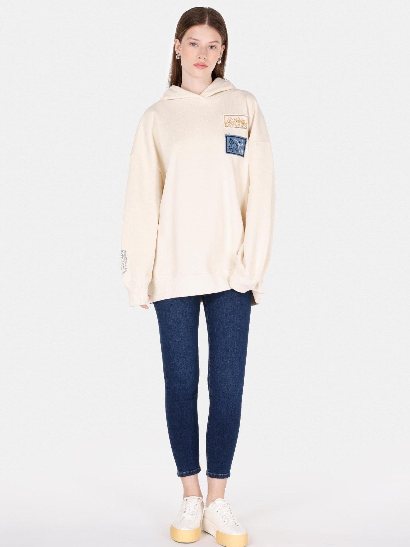 Худи и свитшоты Colin’s модель CL1071962_Q1.V1_ECR Фото