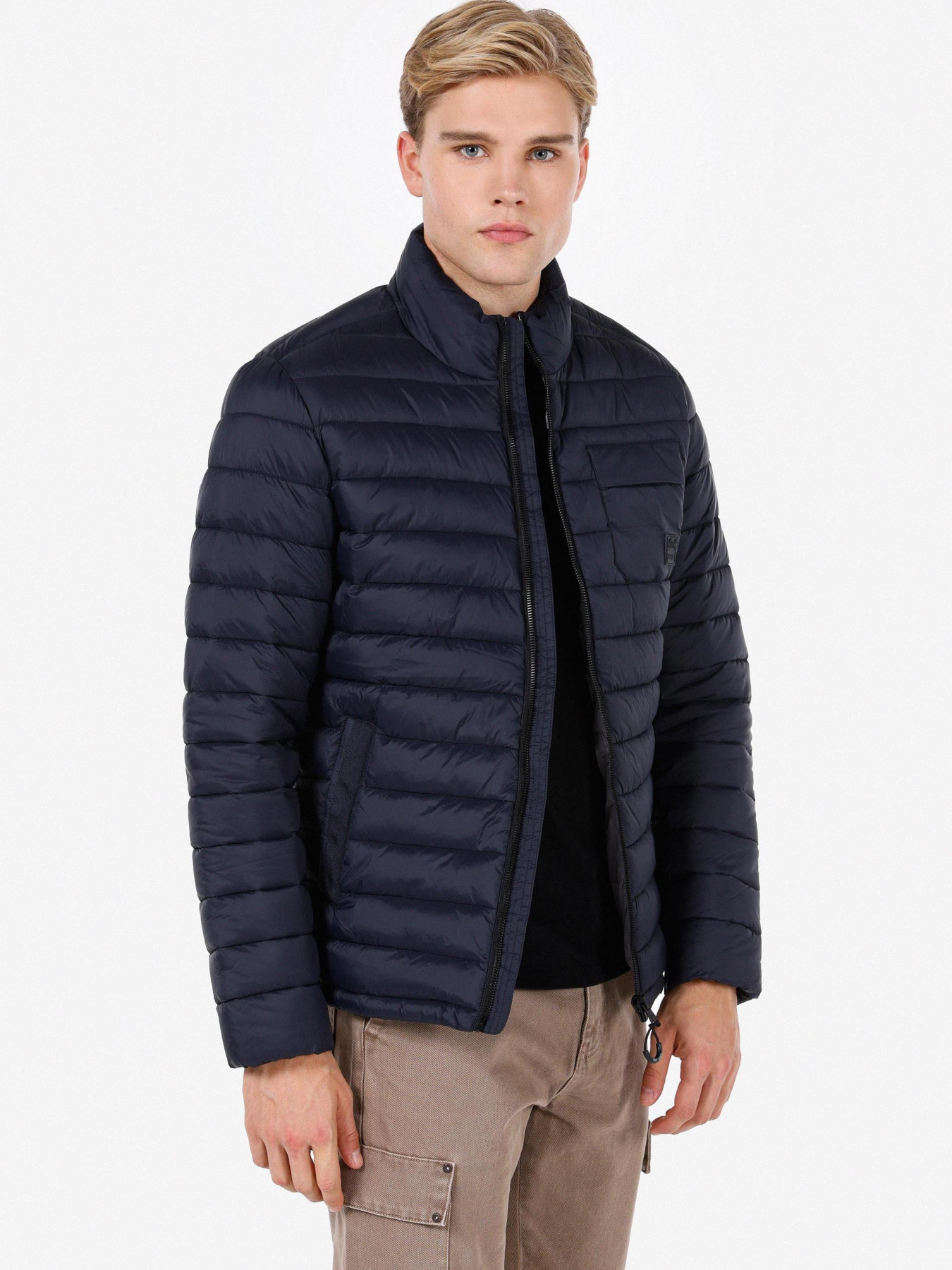 Куртки и дубленки Colin’s модель CL1073582_Q1.V1_NAV Фото