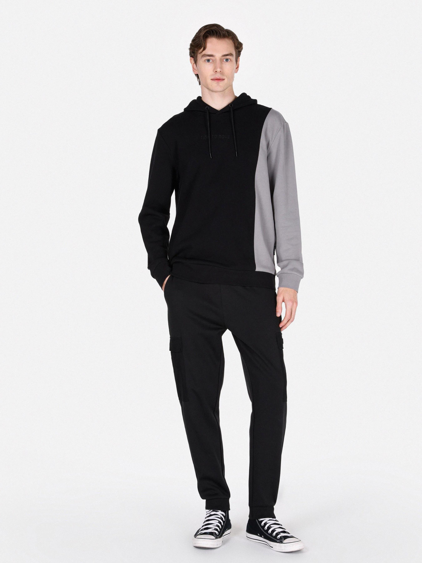 Худи и свитшоты Colin’s модель CL1073732_Q1.V1_BLK Фото