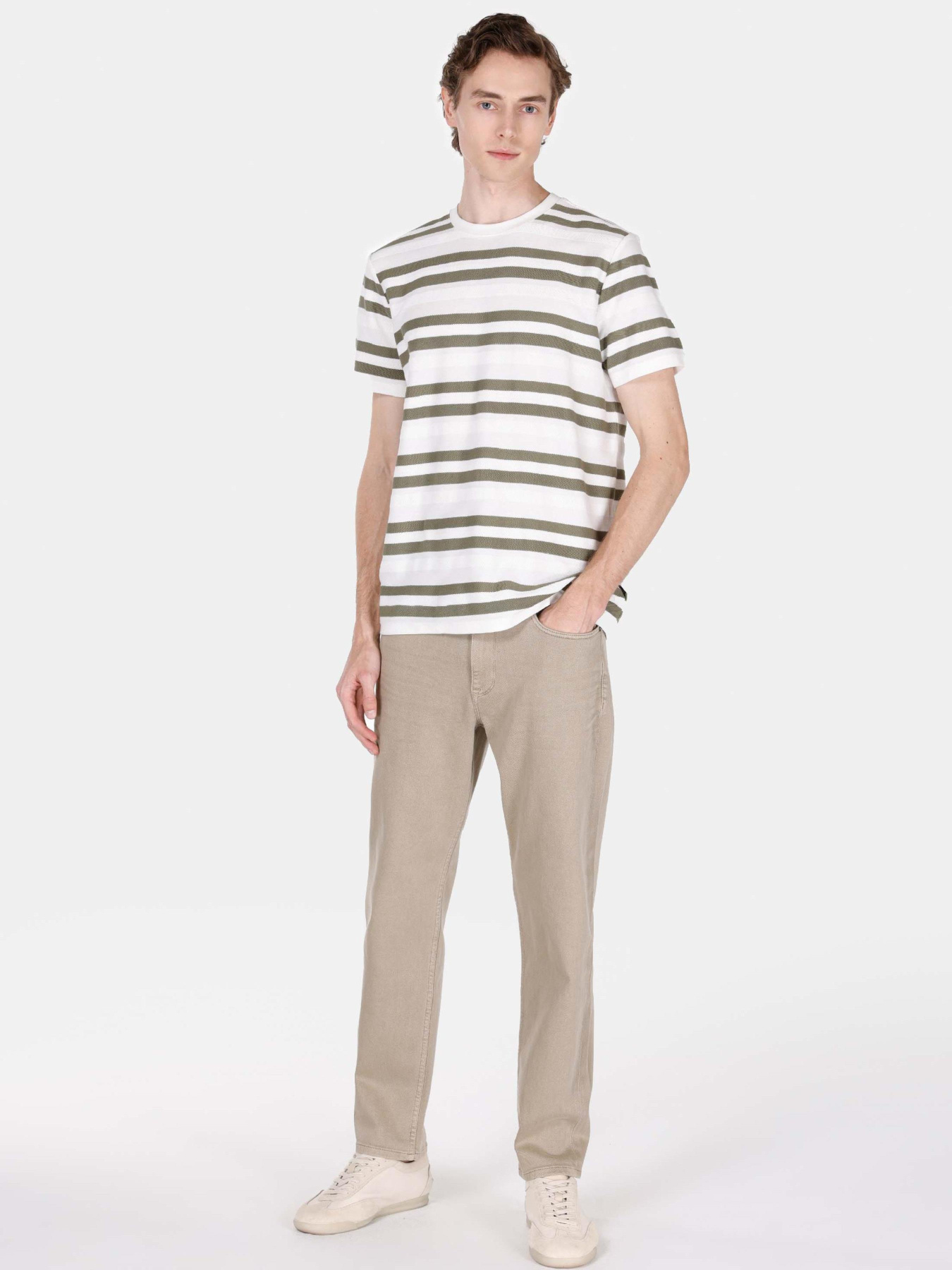 Футболки и поло Colin’s модель CL1068823_Q1.V1_WHT Фото