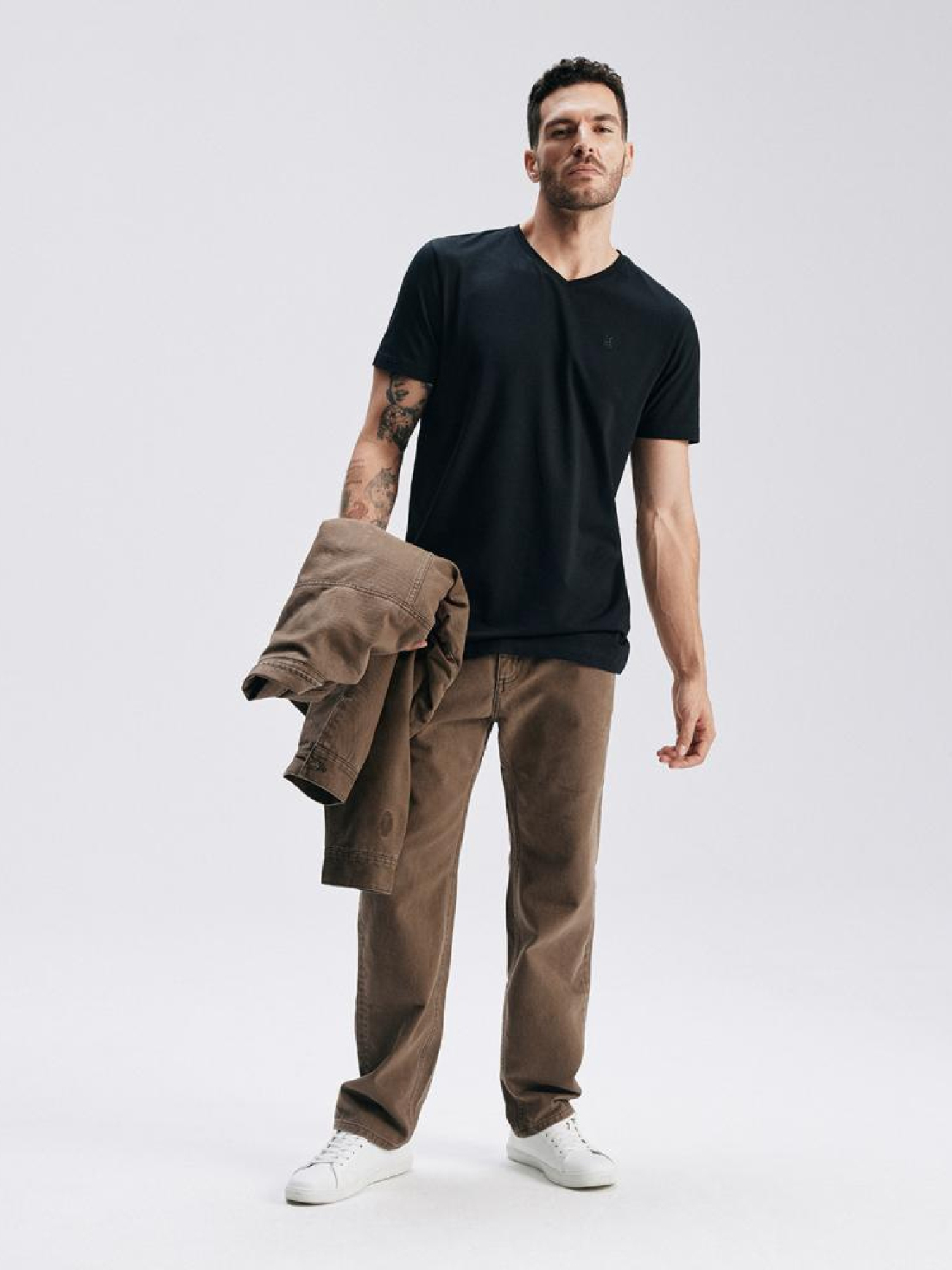 Футболка DIVERSE V Neck 251 модель 10046178 Фото