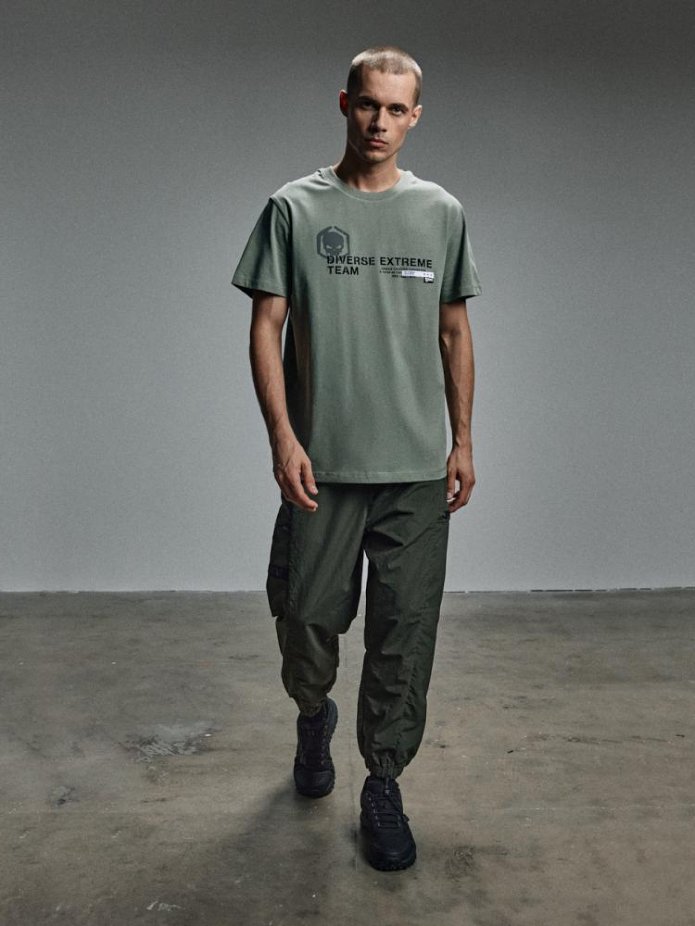 Футболка DIVERSE Dext Decor модель 10045333 Фото