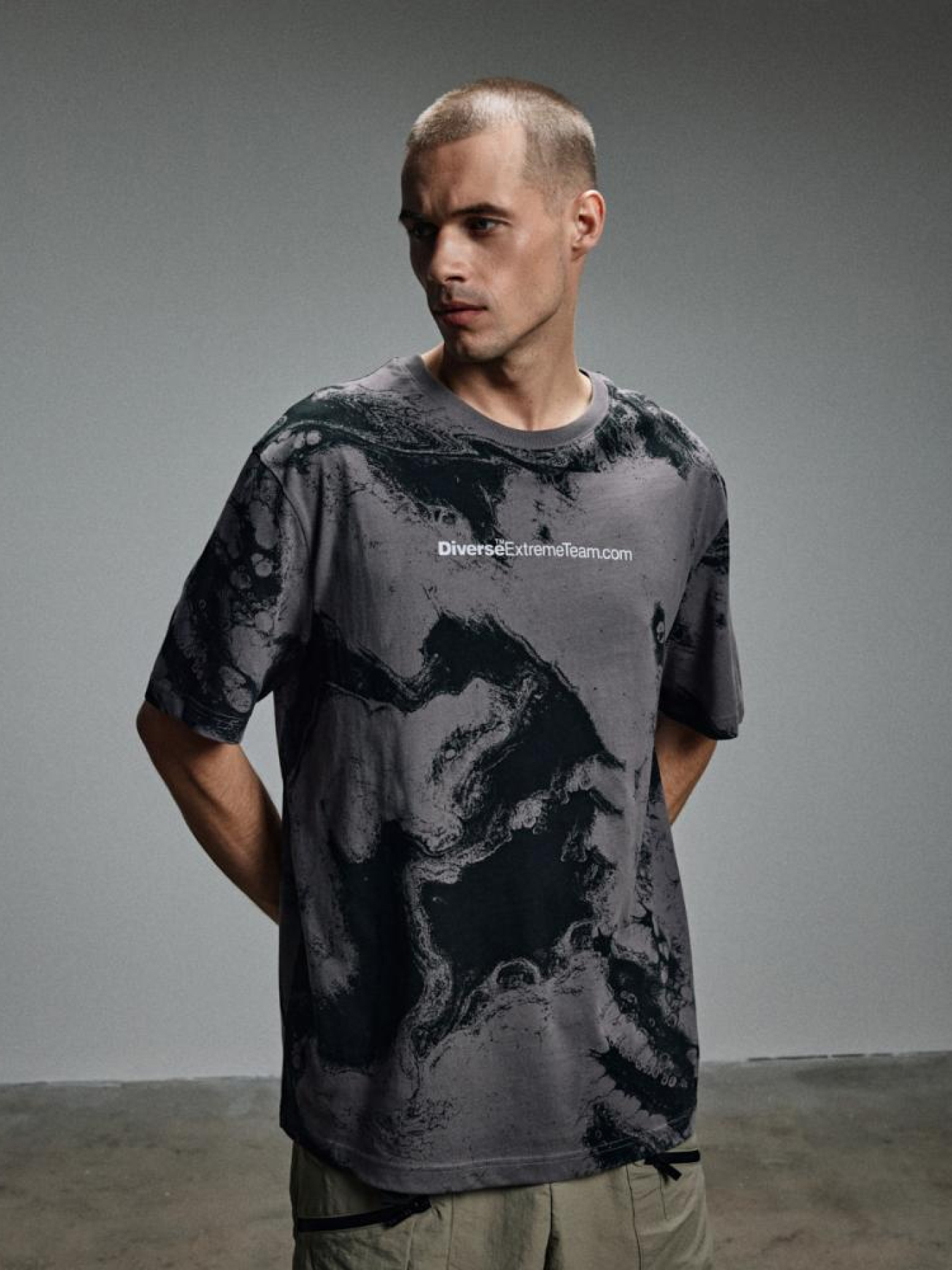 Футболка DIVERSE Dext Cmbt Aop 01 модель 10045329 Фото