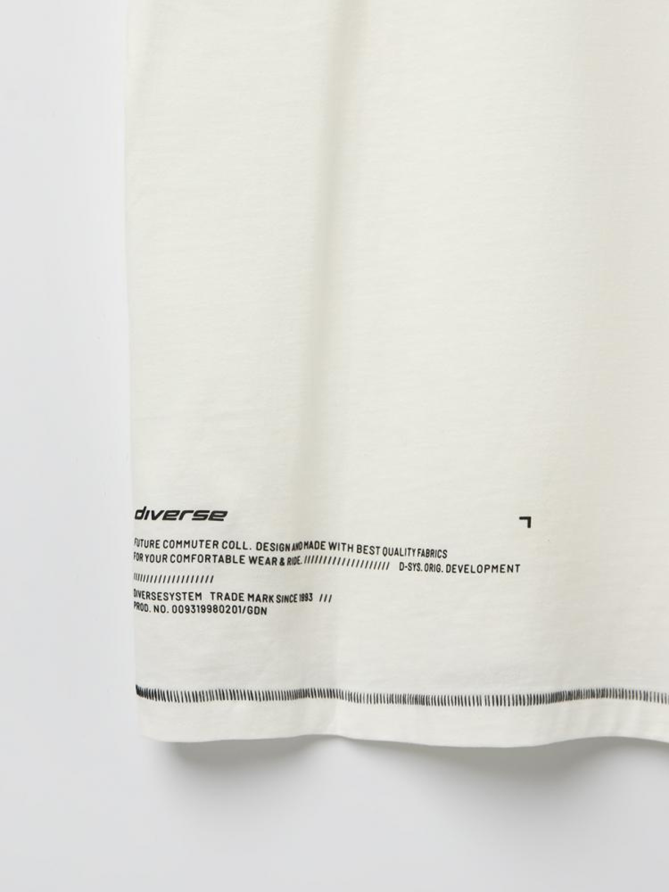 Футболка DIVERSE Sys Logo модель 10044984 Фото