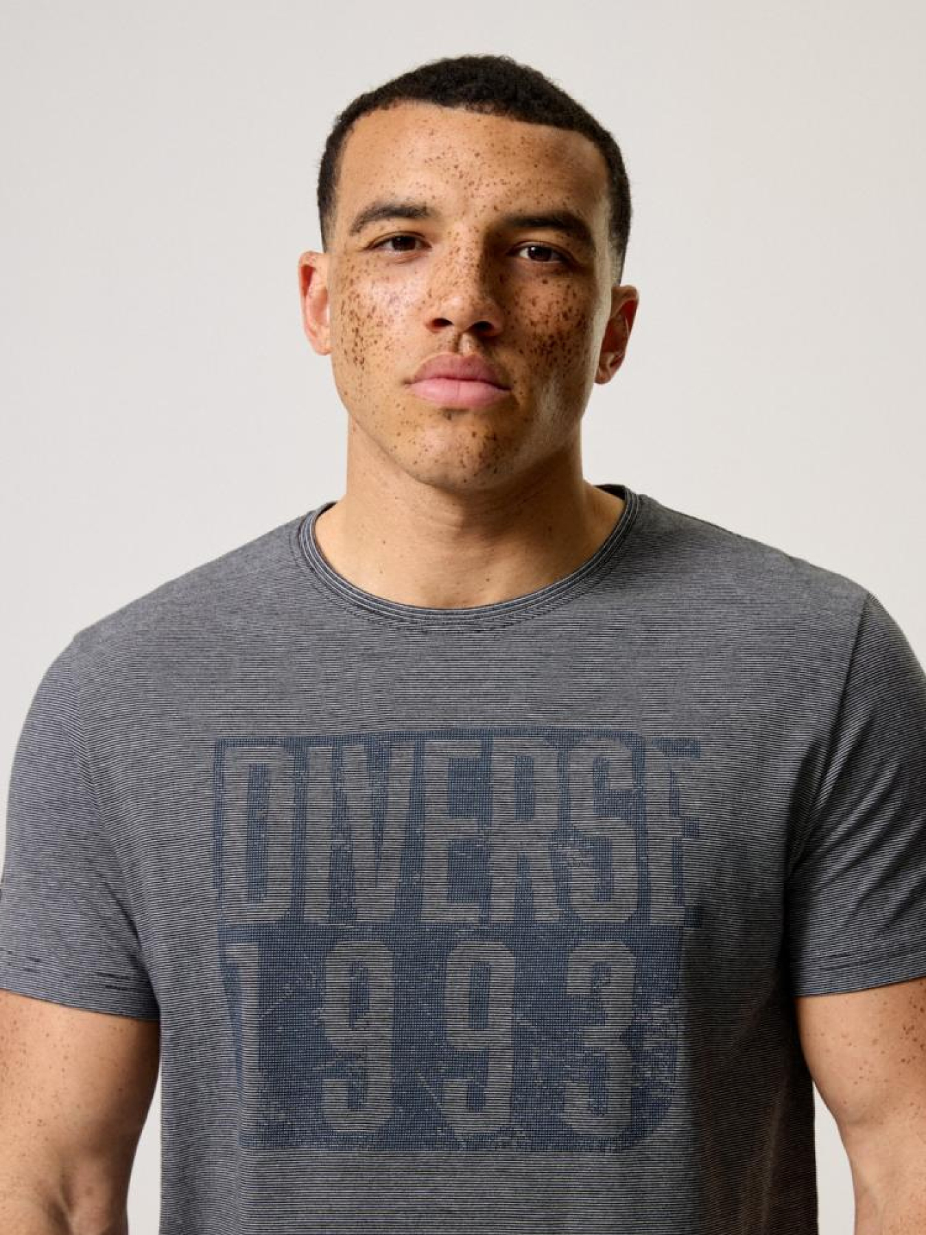 Футболка DIVERSE Laird Viii модель 10044564 Фото