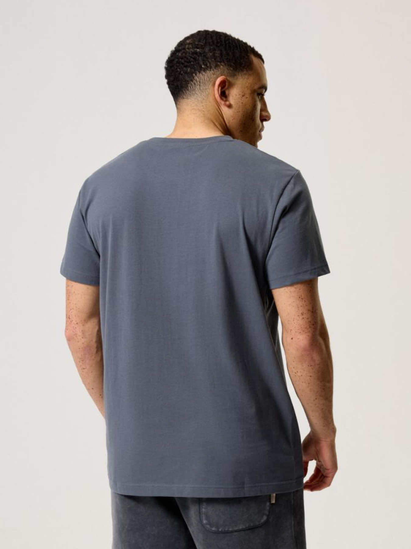 Футболка DIVERSE Atl Neon модель 10044485 Фото