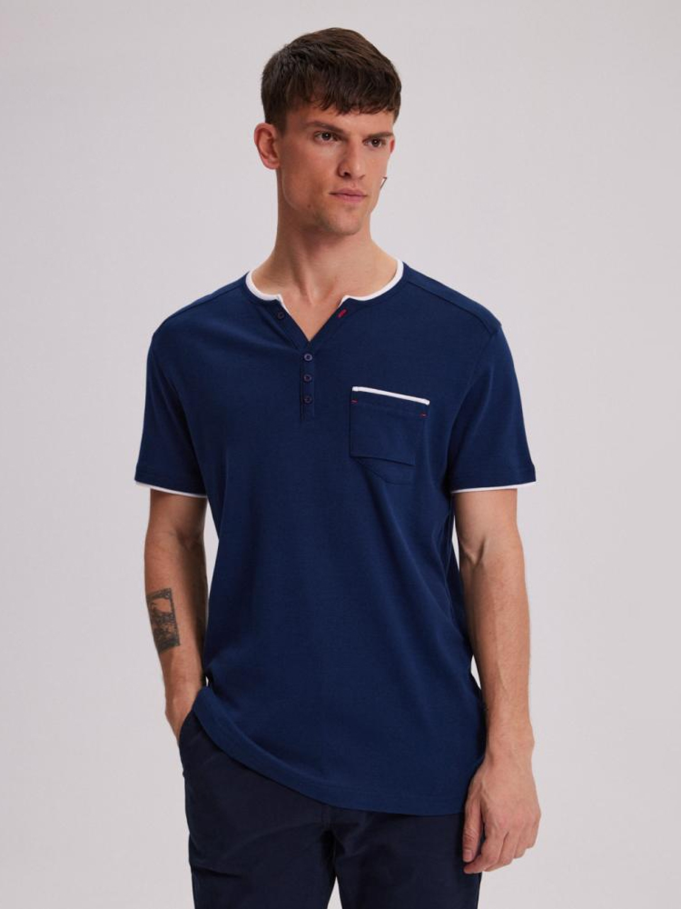 Футболка DIVERSE Branch Xvi модель 10043941 Фото