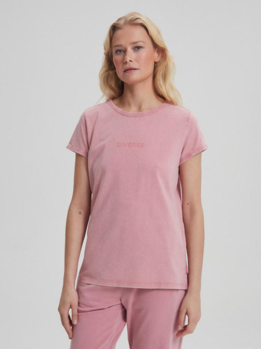 Футболка DIVERSE Corecherrie Vi модель 10043667 Фото