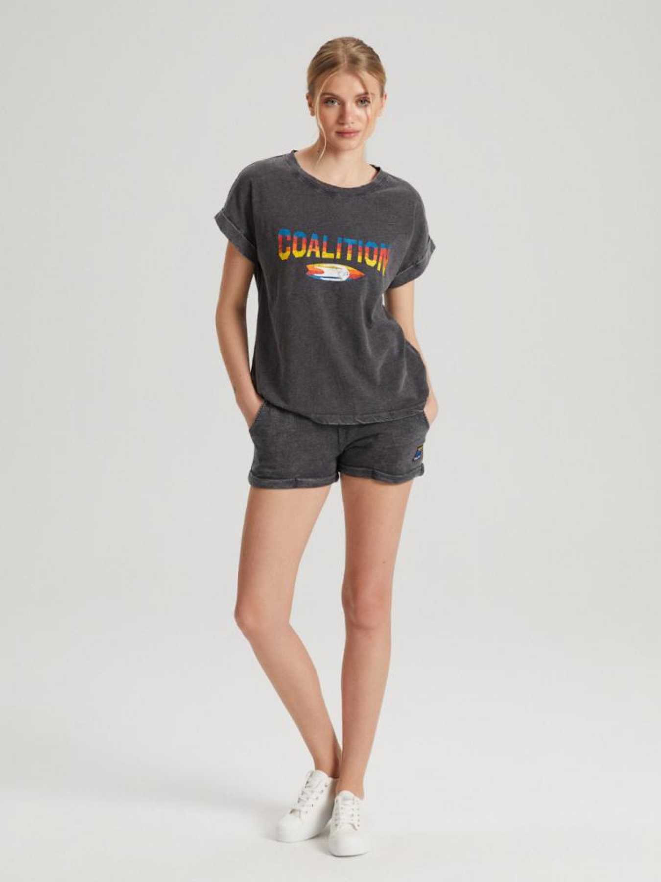 Футболка DIVERSE Cltn 567 модель 10042125 Фото