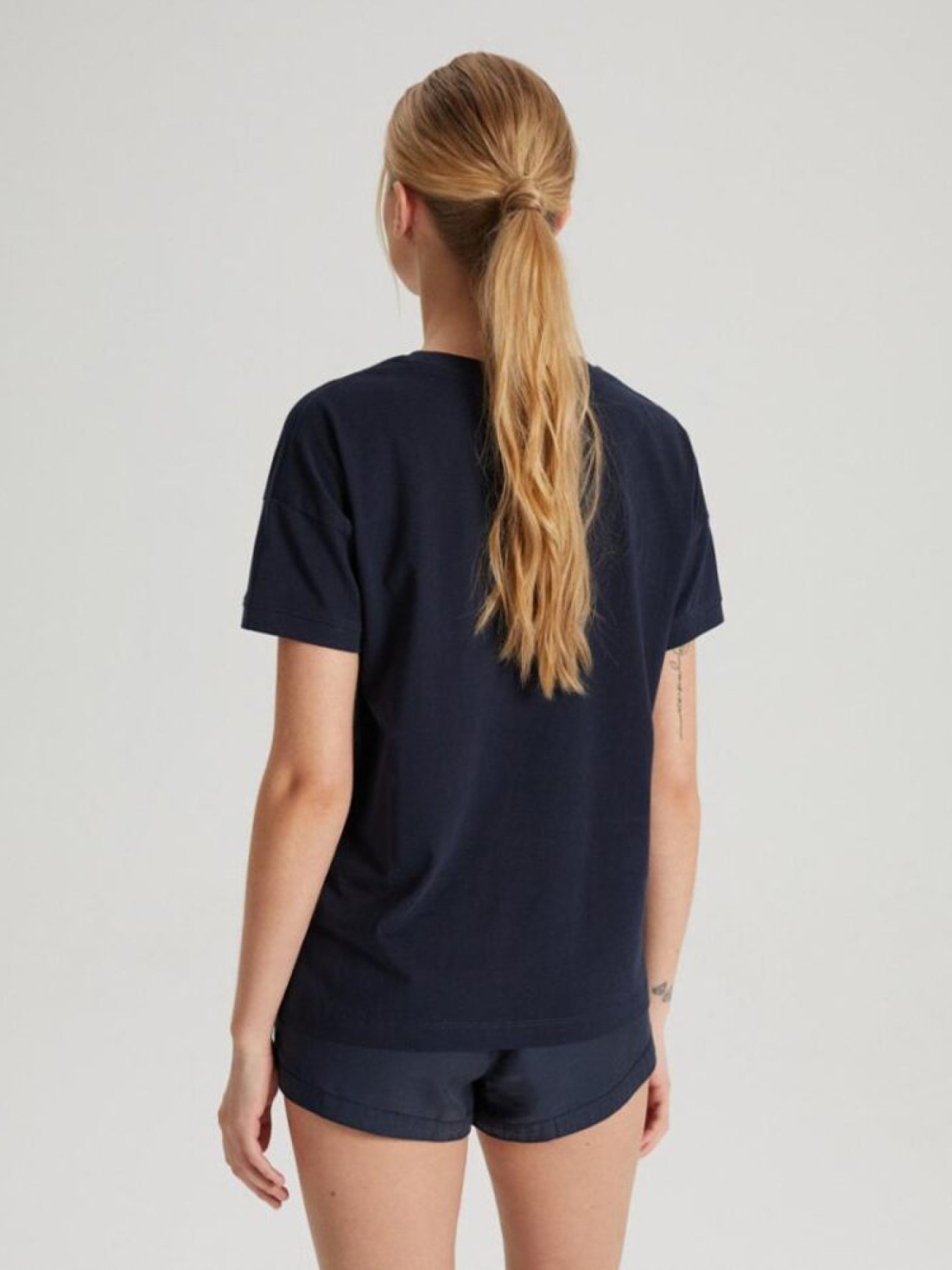 Футболка DIVERSE Cltn 499 модель 10042116 Фото