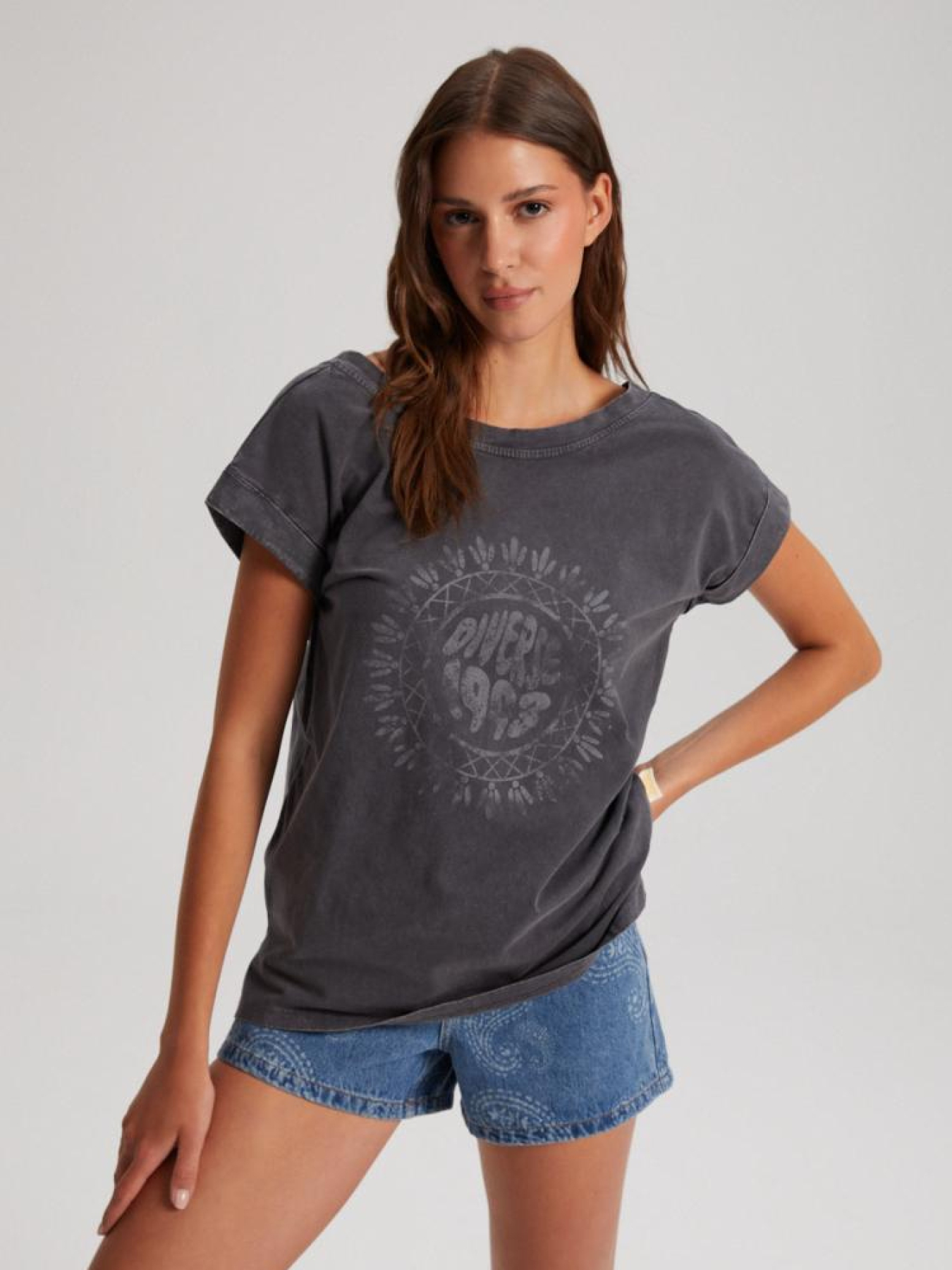 Футболка DIVERSE Famike модель 10042101 Фото