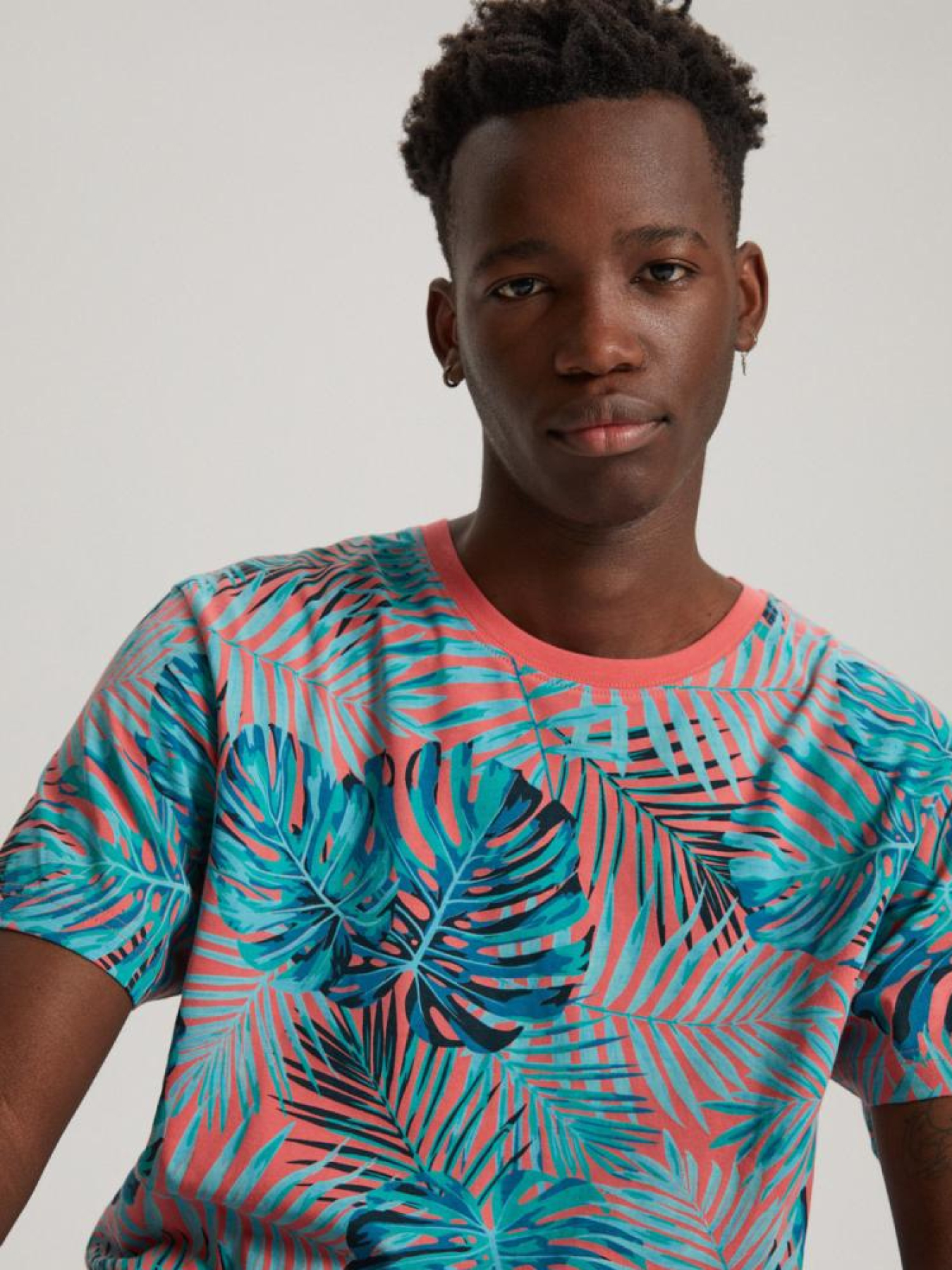 Футболка DIVERSE Diary La 01 модель 10041871 Фото