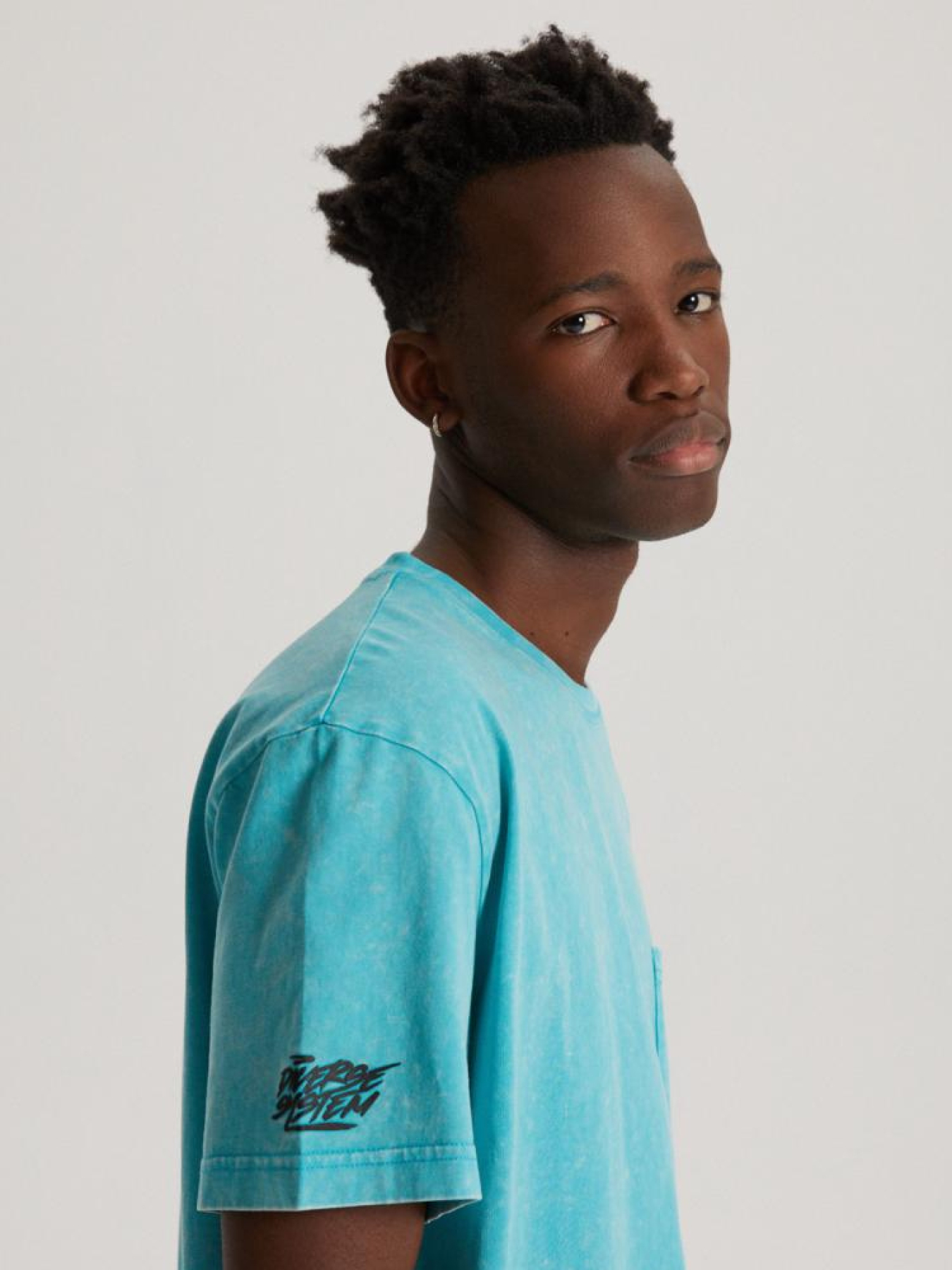 Футболка DIVERSE Atl La Pock модель 10041865 Фото