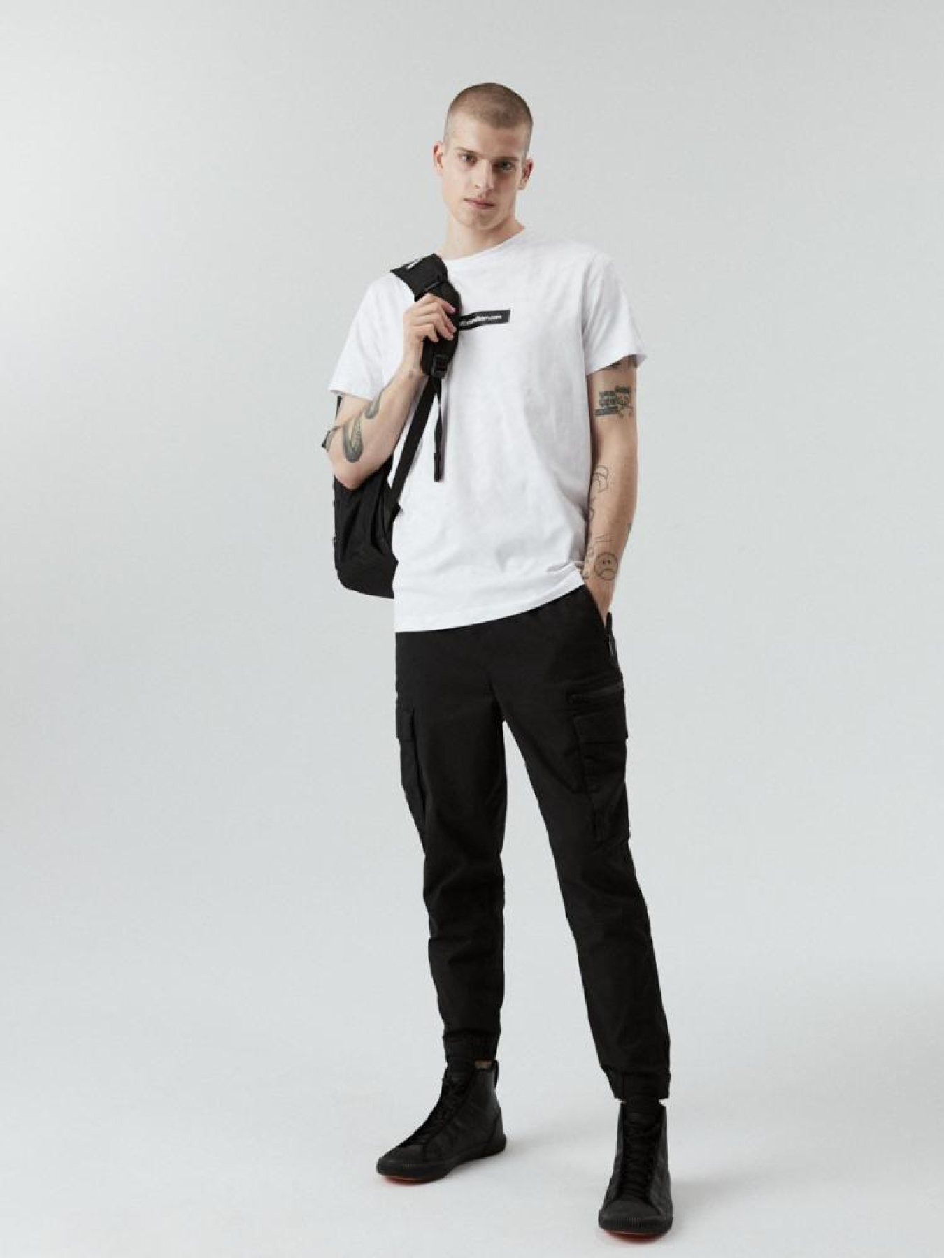 Футболка DIVERSE Dext 0322 модель 10040383 Фото