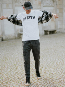 Футболка DIVERSE Varsity E модель 10039941 Фото