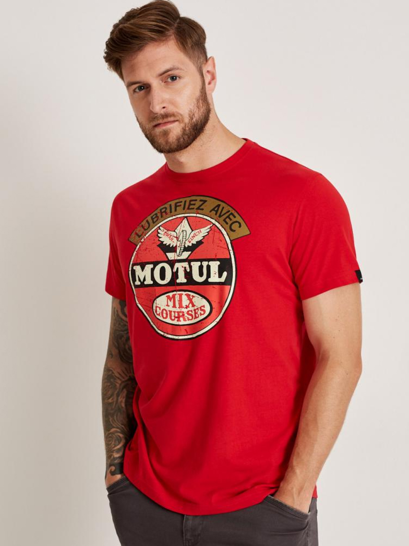 Футболка DIVERSE Mtl Logo модель 10037657 Фото