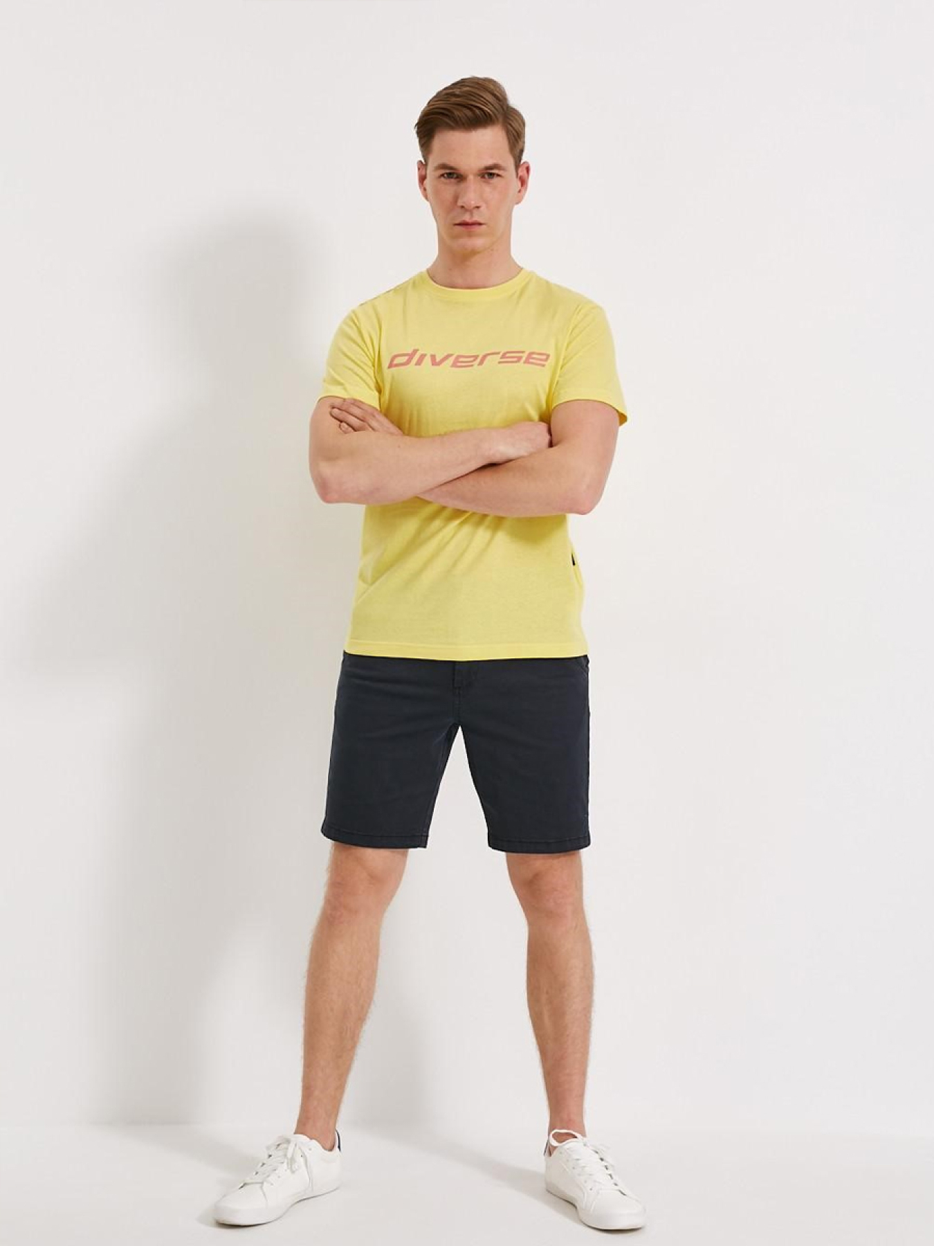 Футболка DIVERSE Summer Vibe 0321 модель 10037045 Фото
