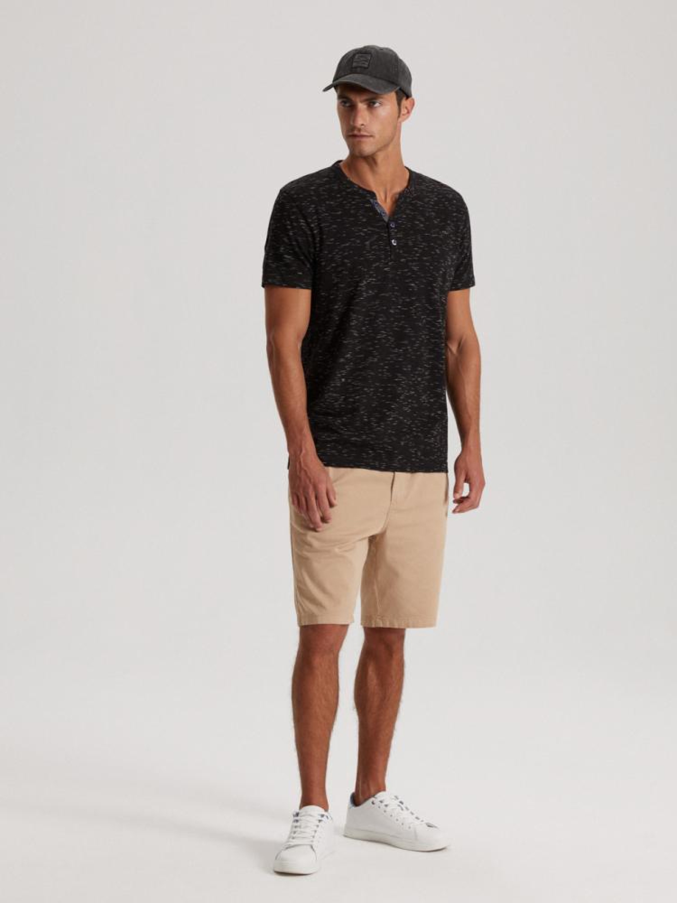 Футболка DIVERSE Tekron A модель 10041901 Фото