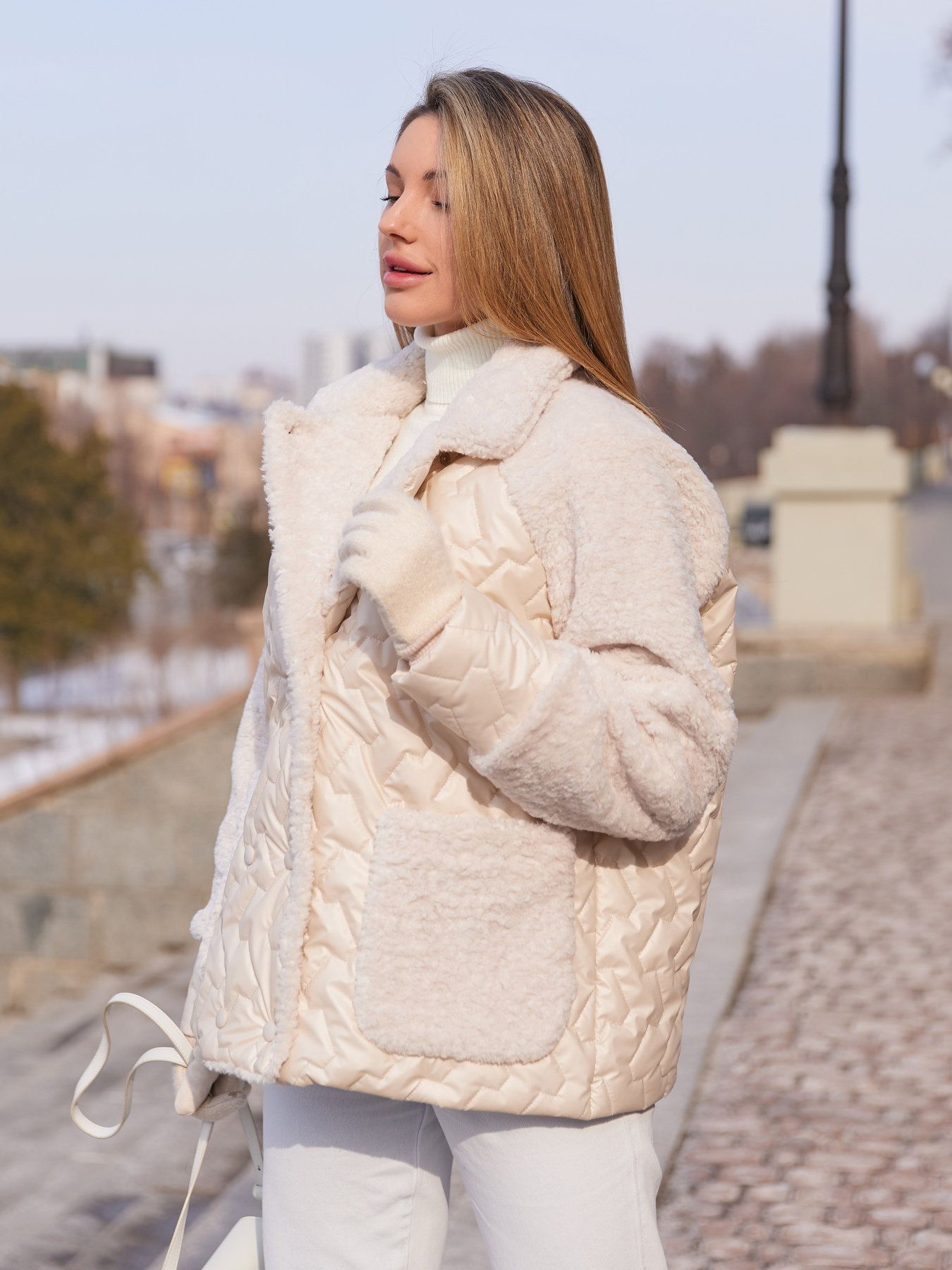 Куртки MilaNova модель Куртка К-308 молоко Фото