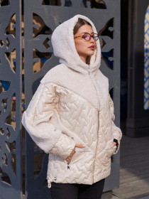 Куртки MilaNova модель Куртка К-357 молоко Фото