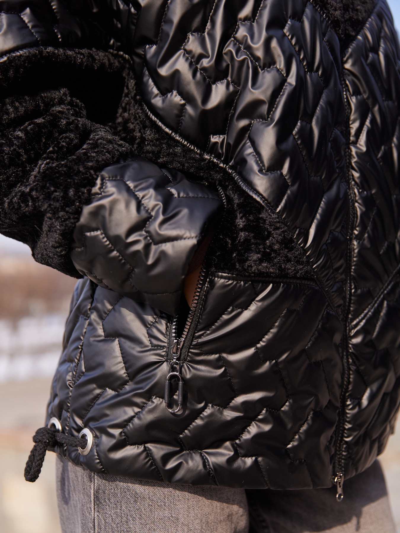 Куртки та дублянки MilaNova модель Куртка К-357 черный Фото