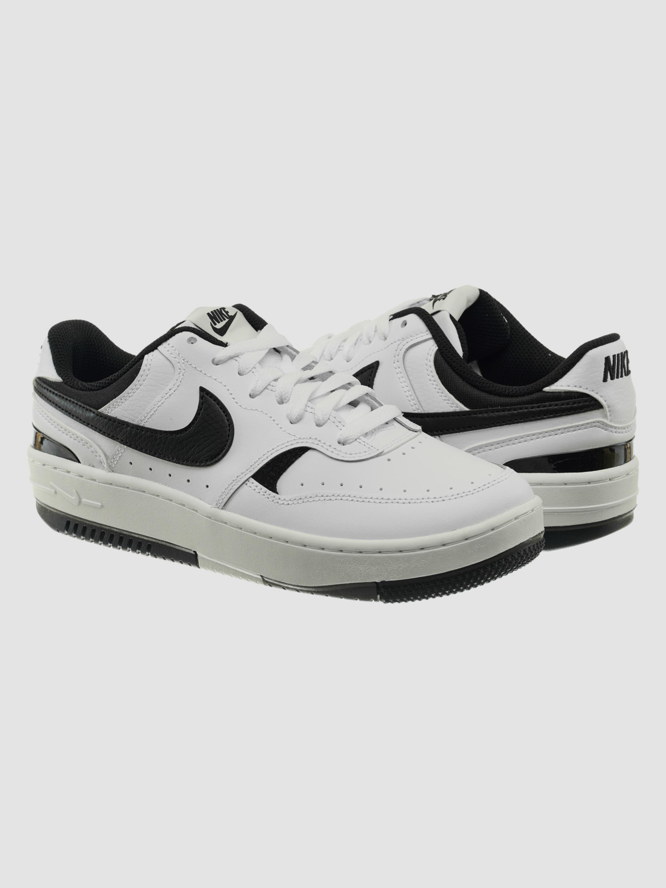 Кросівки NIKE Gamma Force Shoes модель DX9176-100 Фото