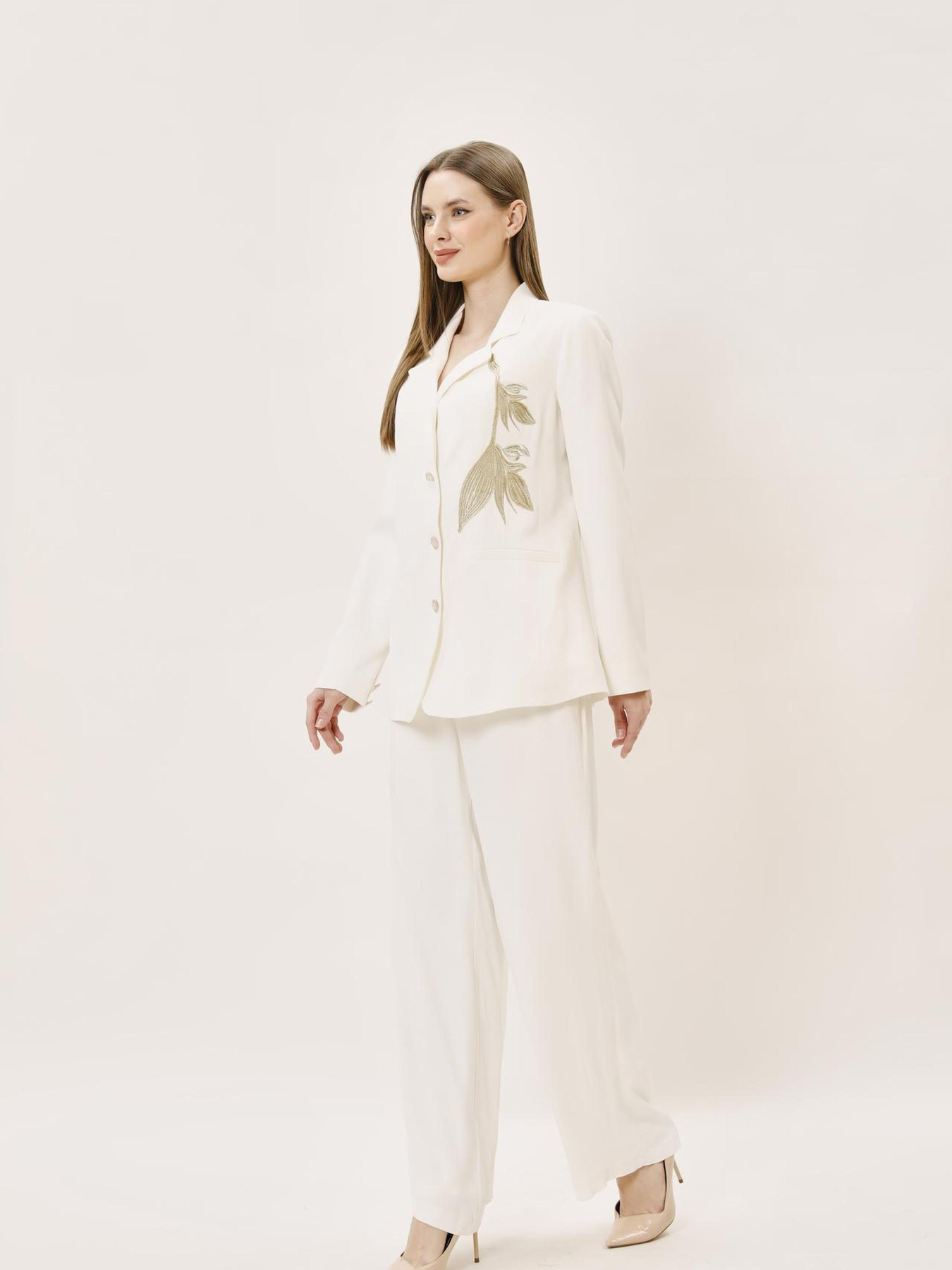 Жакет Sassofono модель A242-SF-302241_молочный Фото