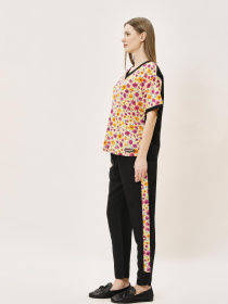 Повсякденні штани Sassofono модель A242-SF-317011_черный_желтый Фото