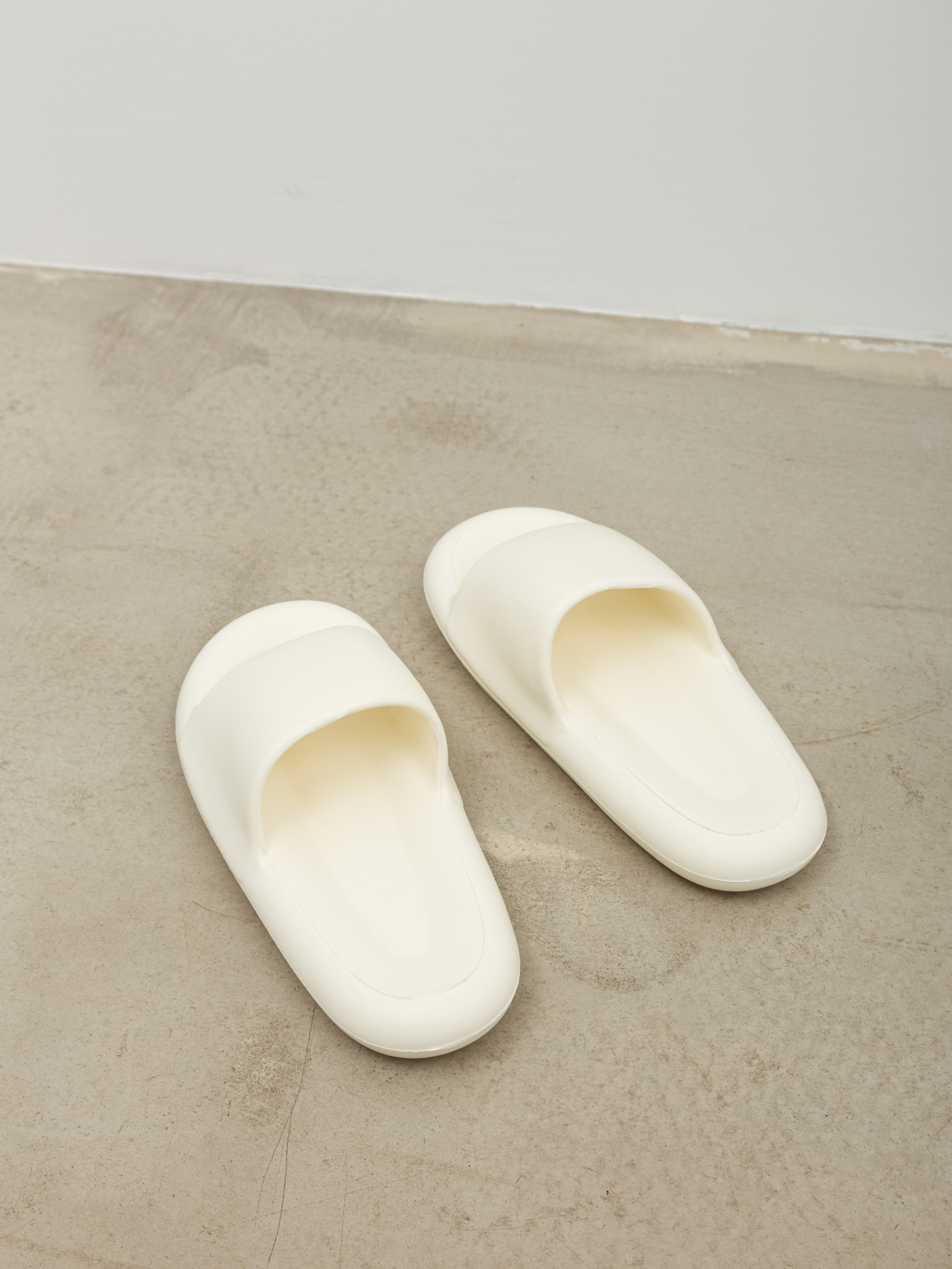 Шлепанцы Famo модель SL-2024-1_01 Фото