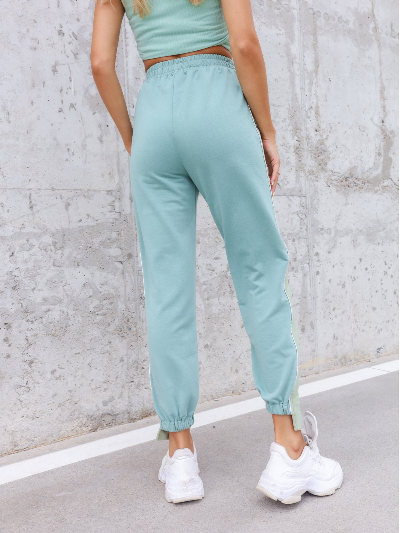 Штаны спортивные ISSA Plus модель 12825_mint Штаны спортивные ISSA Plus модель 12825_mint Фото
