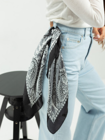 Платок Famo модель APL-307_04 Фото