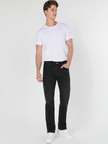 Прямые джинсы Colin’s модель CL1060117_Q1.V1_DN42157 Прямые джинсы Colin’s модель CL1060117_Q1.V1_DN42157 Фото