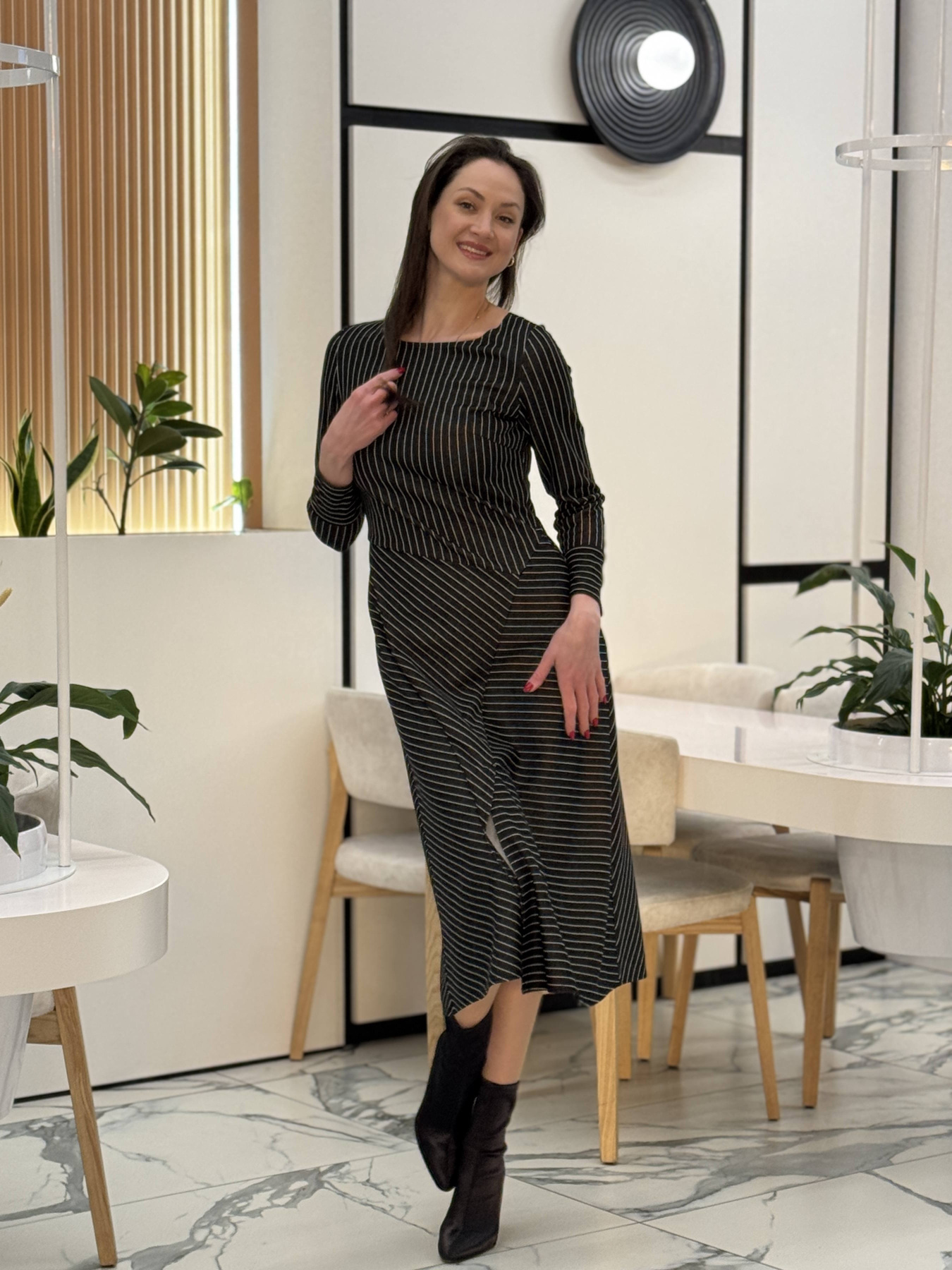 Платье миди CAT ORANGE модель 5817 Фото