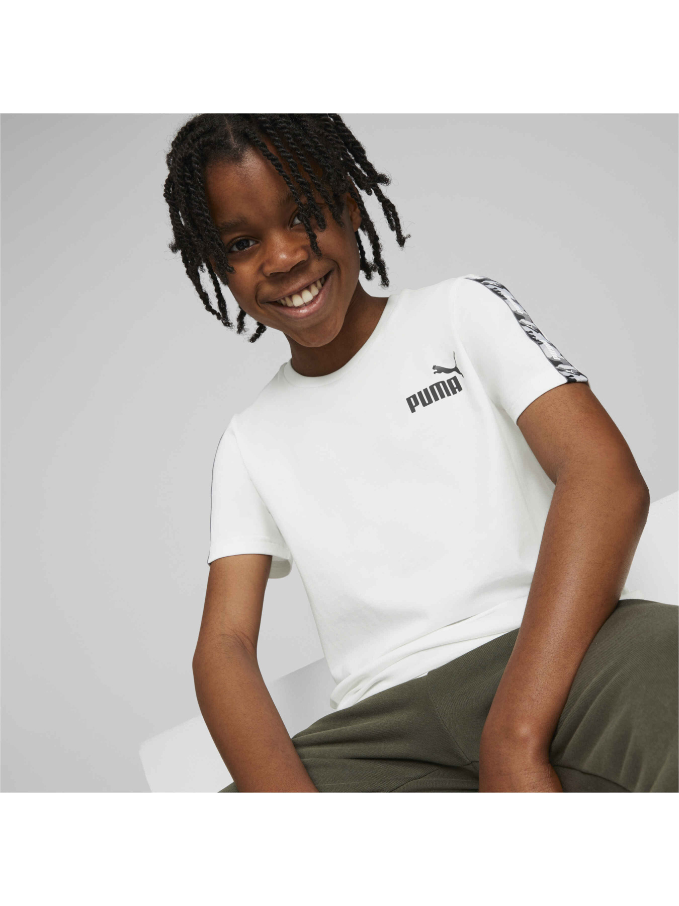 Футболка PUMA Ess Tape Camo Tee модель 673234 Фото