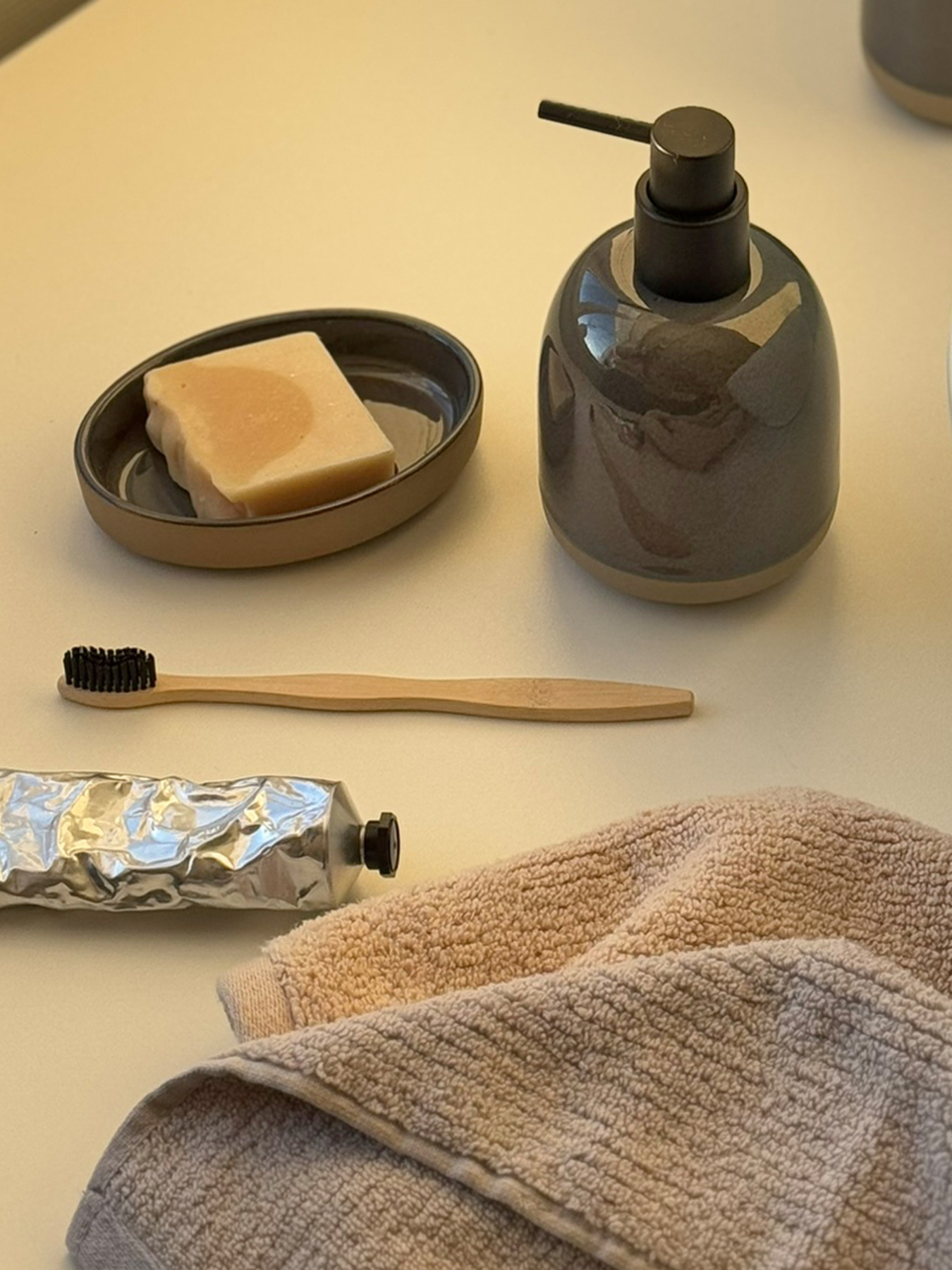 Диспенсер для жидкого мыла "Delhi" серый MBM HOME модель BA-48 GRAY Фото