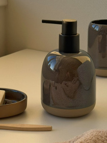 Диспенсер для жидкого мыла "Delhi" серый MBM HOME модель BA-48 GRAY Диспенсер для жидкого мыла "Delhi" серый MBM HOME модель BA-48 GRAY Фото