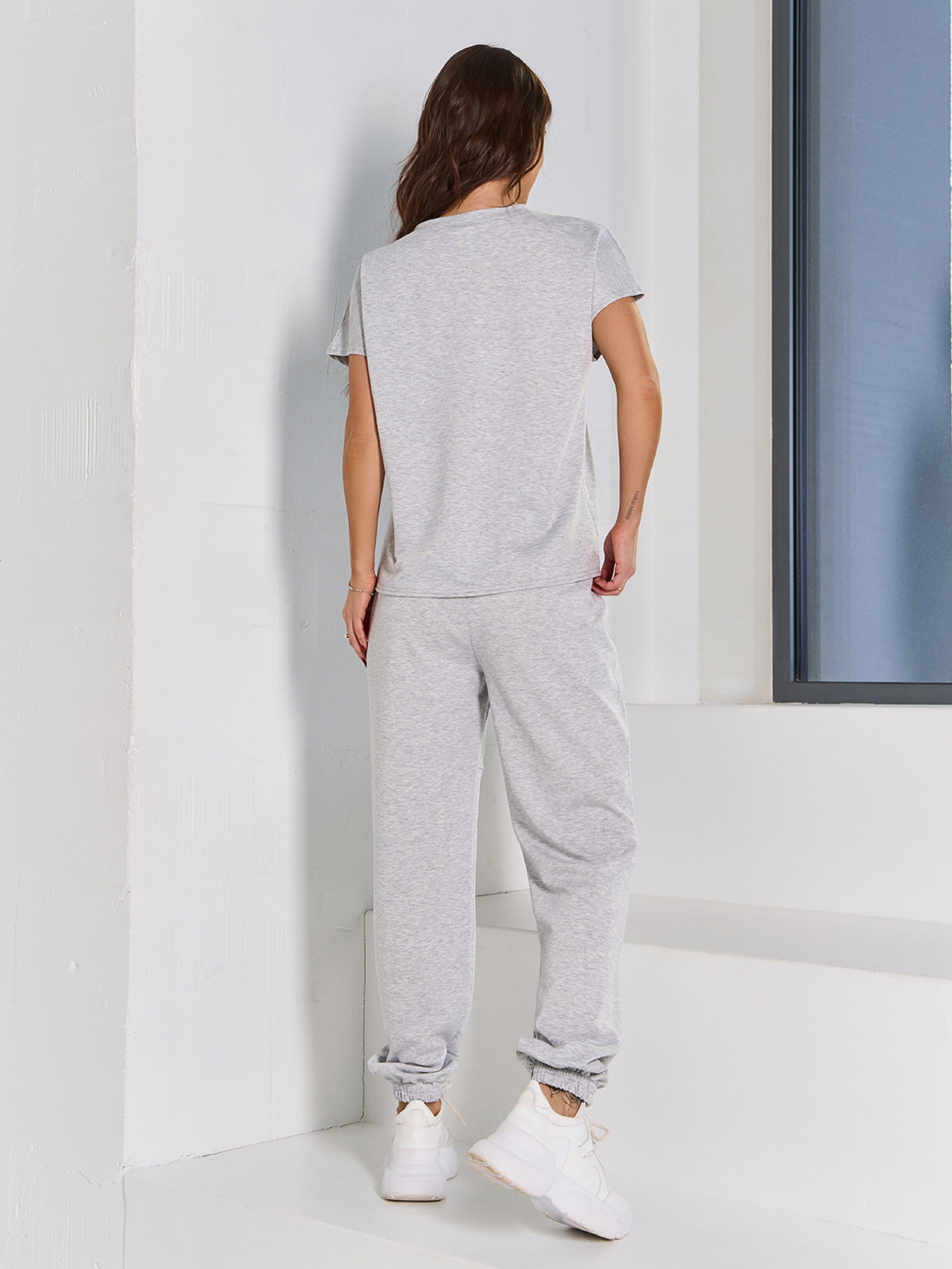 Спортивный костюм ISSA Plus модель 15057_светло_серый Фото