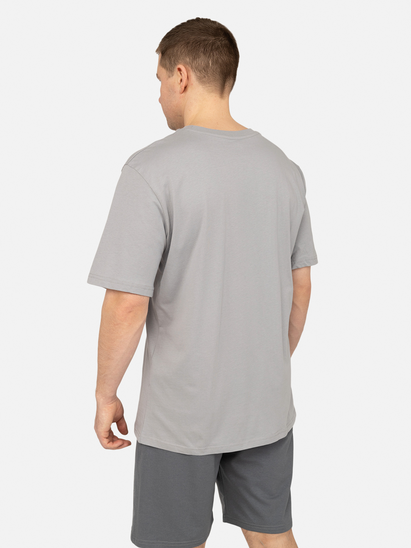 Футболка YUKI модель ЦБ-00267762 Футболка YUKI модель ЦБ-00267762 Фото