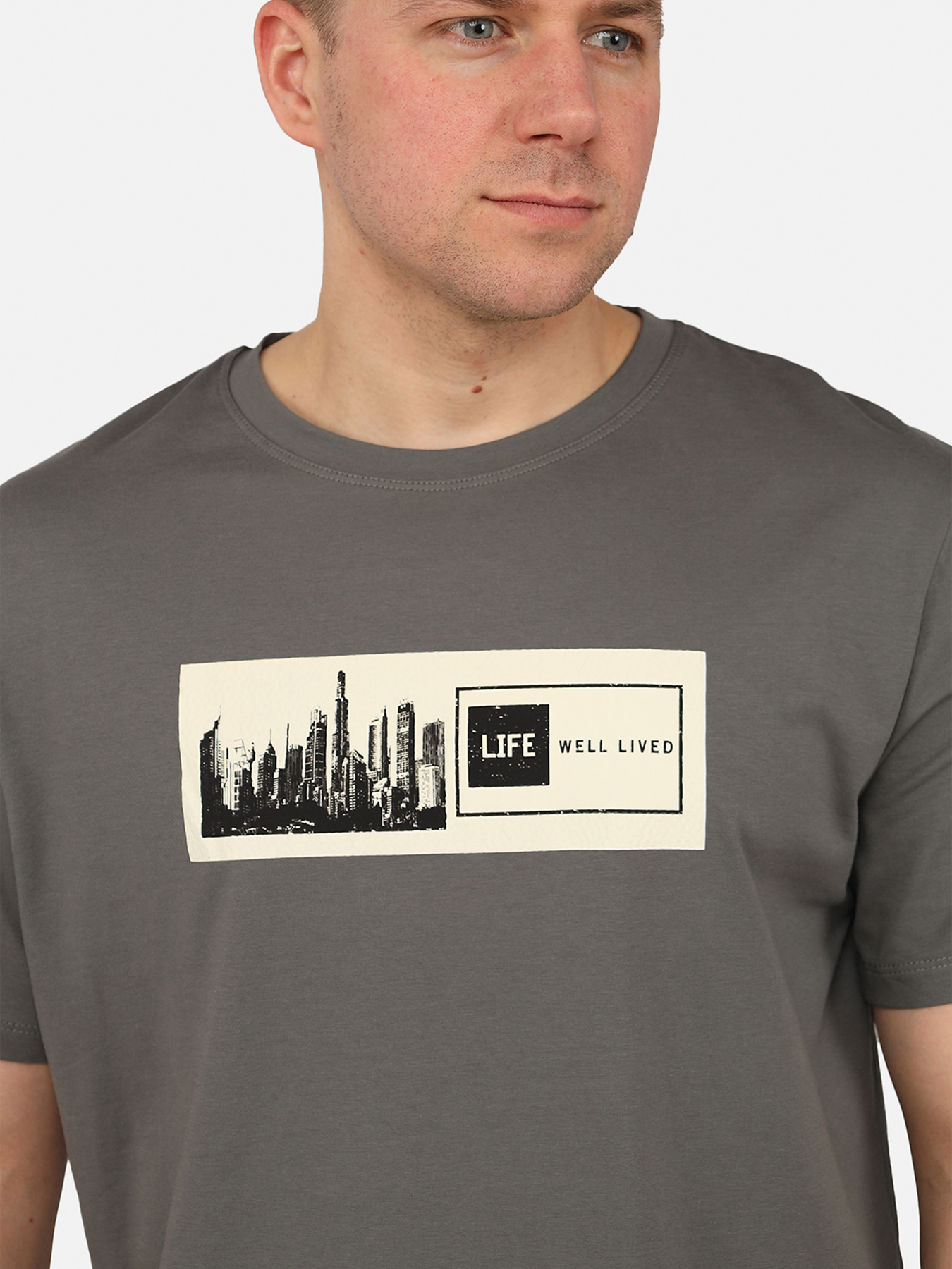 Футболка YUKI модель ЦБ-00270035 Фото