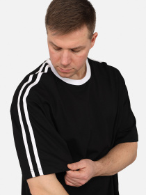 Футболка YUKI модель ЦБ-00271698 Фото