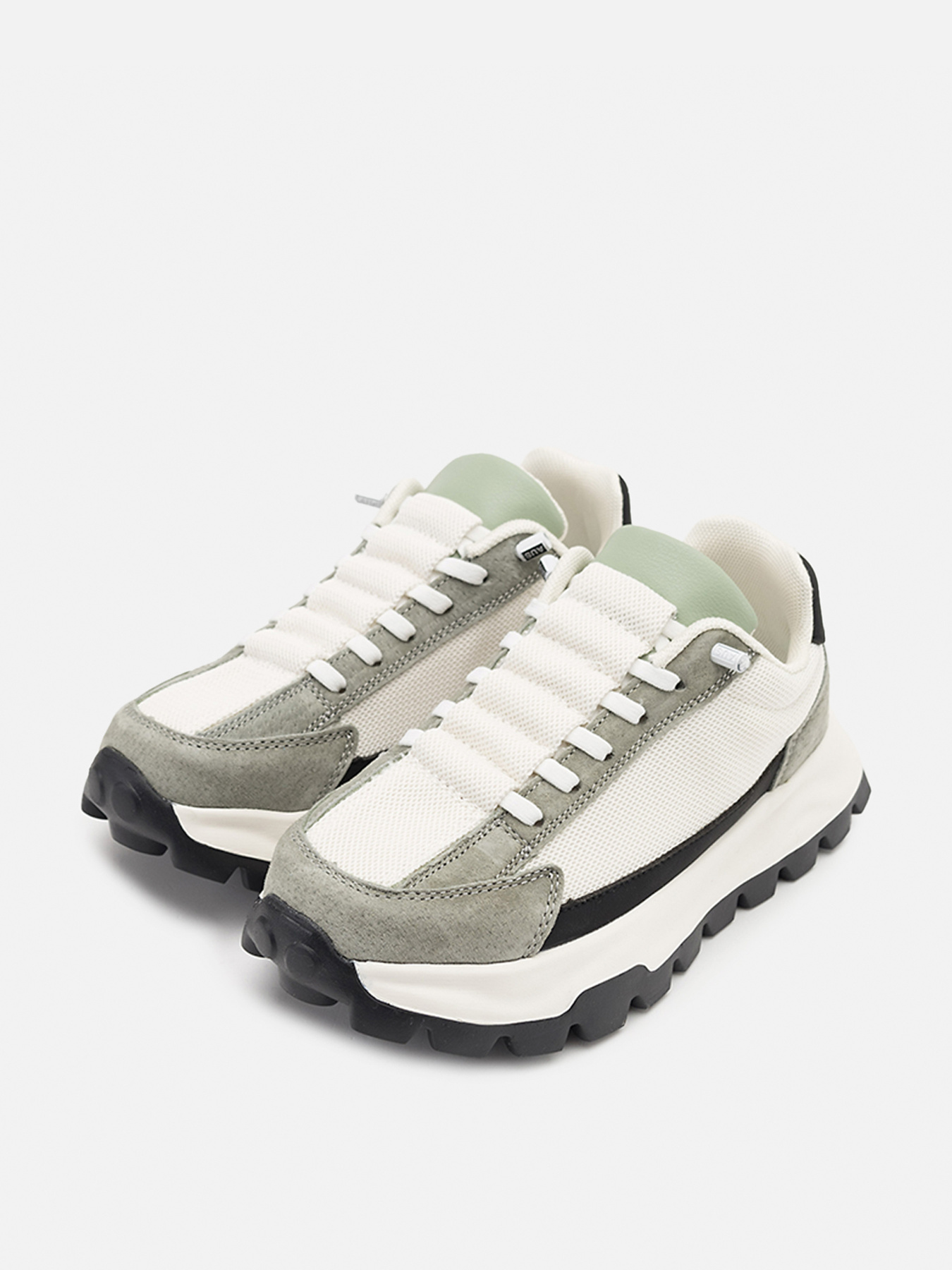 Кроссовки YUKI модель ЦБ-00265180 Фото