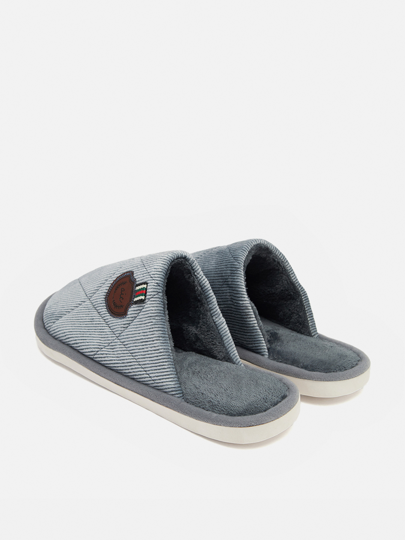 Тапки YUKI модель ЦБ-00265091 Фото