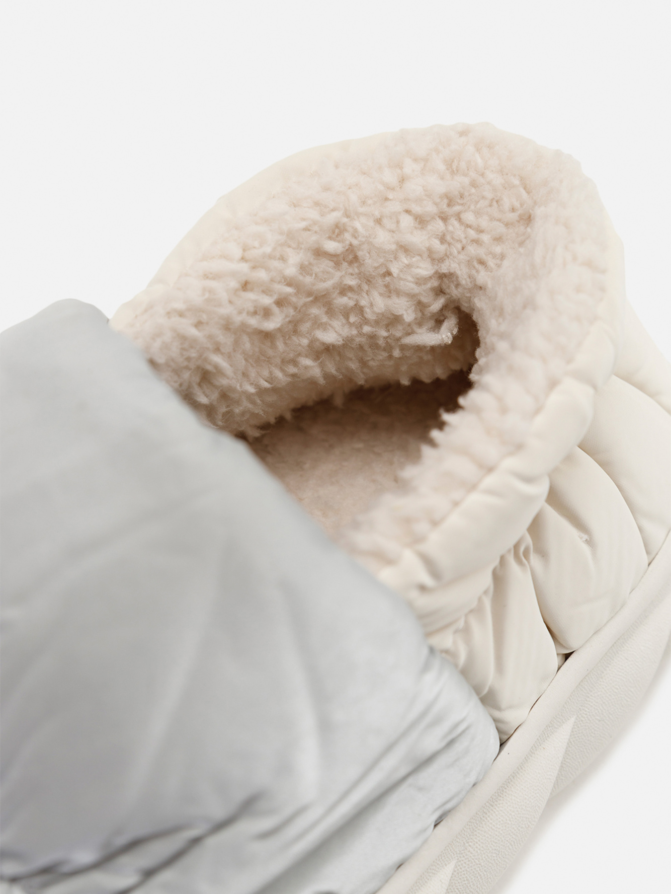 Тапки YUKI модель ЦБ-00267552 Фото