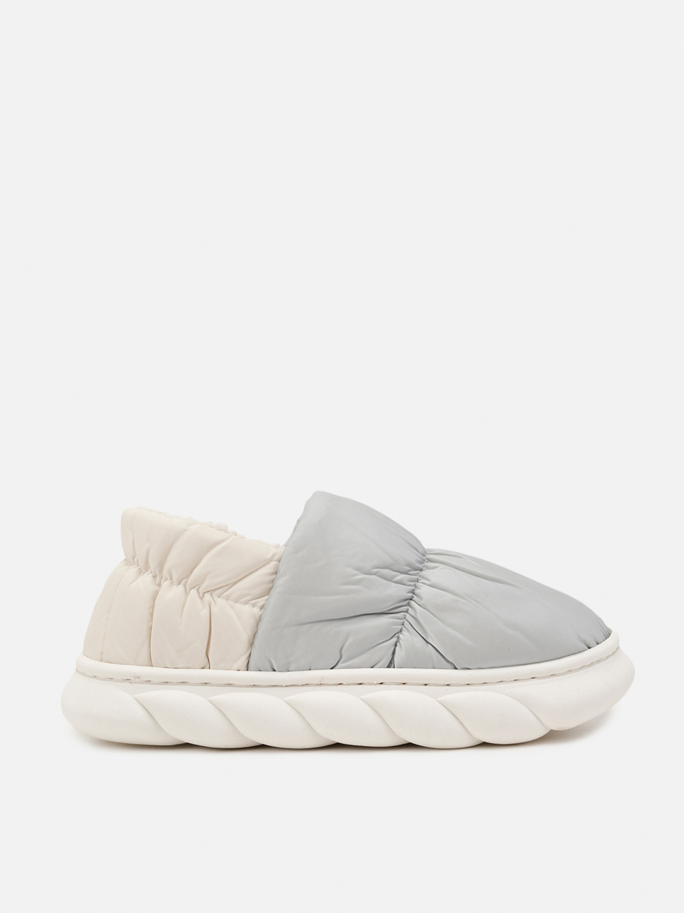 Тапки YUKI модель ЦБ-00267552 Фото