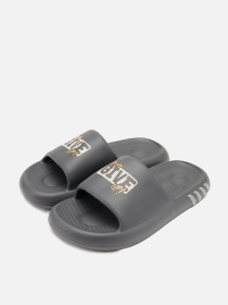 Шльопанці YUKI модель ЦБ-00269314 Шльопанці YUKI модель ЦБ-00269314 Фото